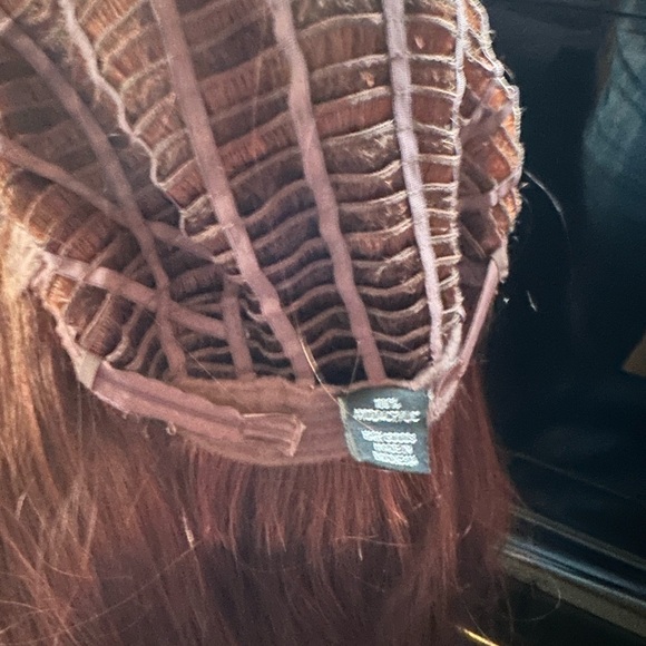 Jon Renau Avery Hand Tied Lace Cap Synthetic Fiber Wig 130/31 Cherry Cobbler - Picture 12 of 14